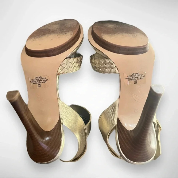 MARC FISHER Cari Gold Leather Open Toe High Heel Sandals Size 7 | EUC - Picture 2 of 10